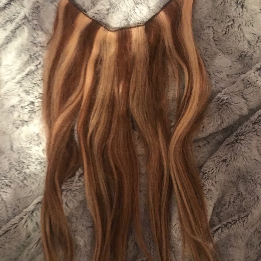 Hair extensions - Picture 4 of 5